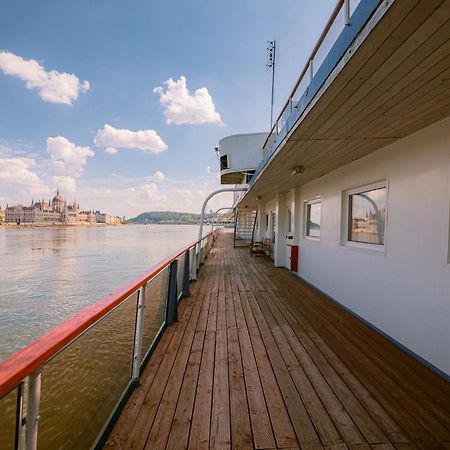 Grand Jules - Boat Hotel Budapest Exterior photo